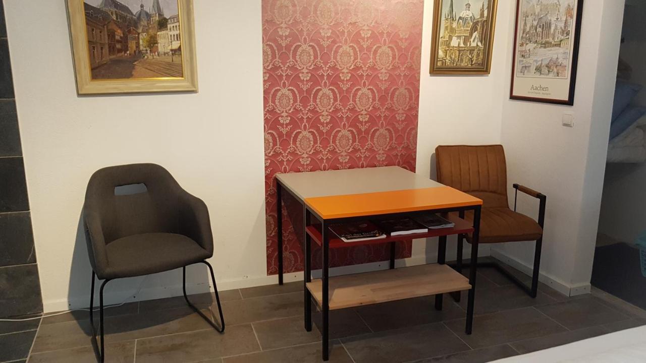 Ferienunterkunft Vulkaneifel - Baltes-Haus Brockscheid 외부 사진
